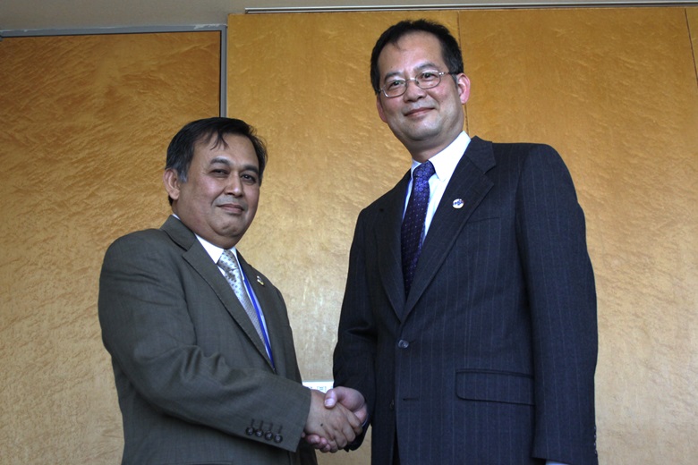 APEC Executive Director, Ambassador Muhamad Noor; Senior Official, Chinese Taipei, Mr. Paul Wen-Liang Chang